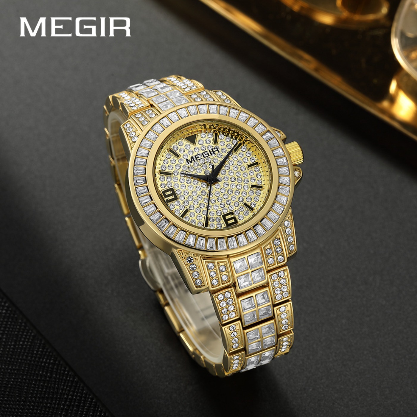 MEGIR Luxury Diamond Watches U - Analog Quartz Watch recension och pris
